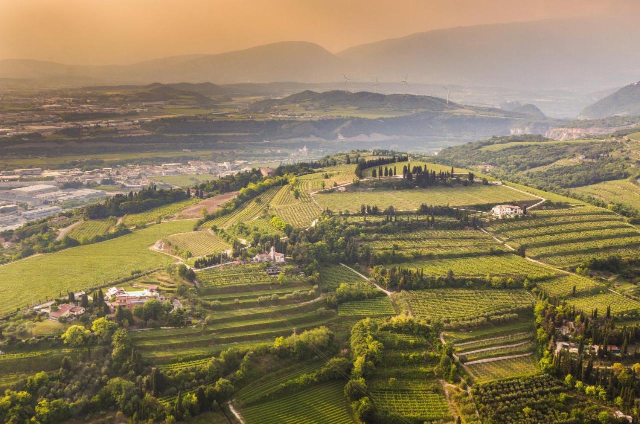 Valpolicella Homes Recioto Apartment SantʼAmbrogio di Valpolicella Buitenkant foto